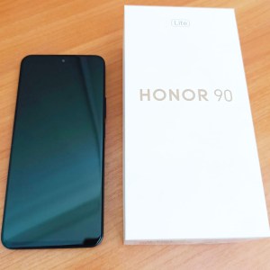 Мобильный телефон Honor 90 Lite