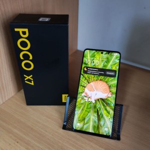 Мобильный телефон POCO X7